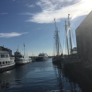 Meet your Posher, Hailey